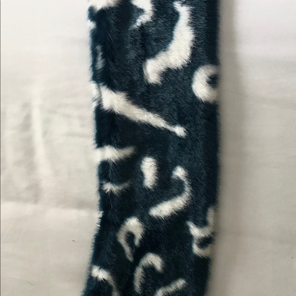 Ted Baker Zellia Color Block Teal Tail Scarf - Picture 3 of 5